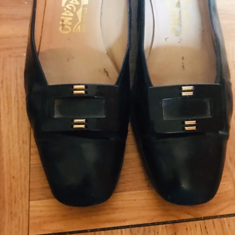 Salvatore Ferragamo black pumps